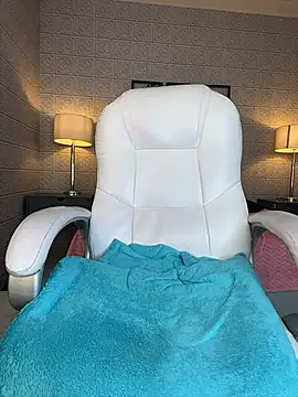 Lilyred_Gh - Doggy style + 7 spanks in the ass 🔥