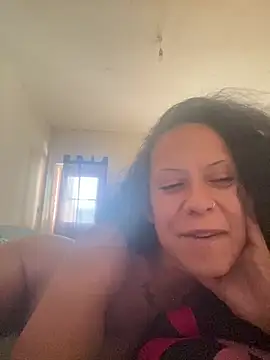 CocoCandelaLatina - 💦Spit on Boobs