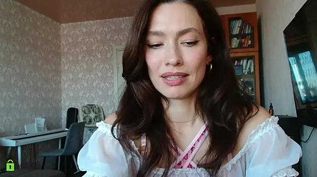Alicia_NaturalBeauty - dancing beautiful feet in shoes
