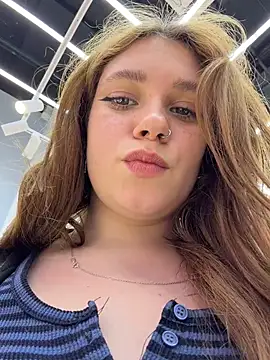 Lucy-joy - touch my boobs under top in a taxi