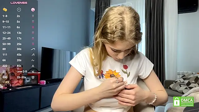 AveryBerkson - shake my tits