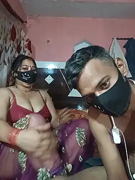 Hot_Indiancpl
