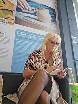 Nathotsexy1 - Fait moi jouir/make me cum