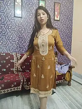 Queen_Rosyy