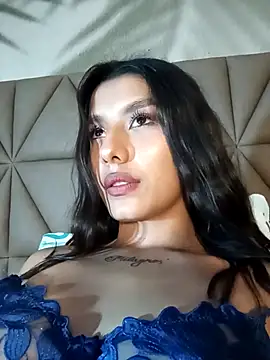 Yvonne_Collins - Ride dildo tasty😈