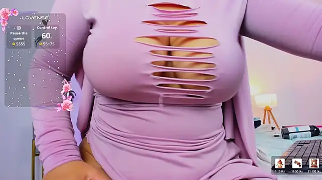 Ashley_sakina - Intimate opening + moans😍