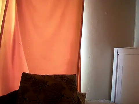 Wild_saint - 4 finger in pussy