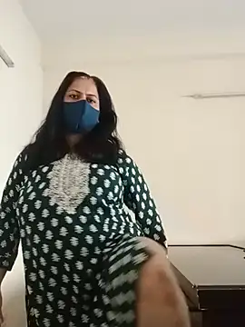 Lustyrani - Oiling boobs