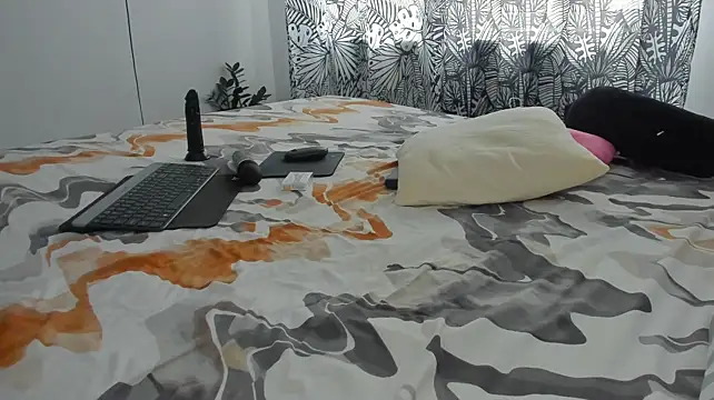 Marie_marie03 - tease my ass