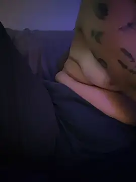 Sweettinydiamond - ✨️make me happy girl✨️