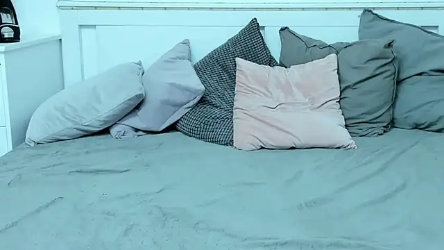 LittleNicole69 - Dildoplay til cum