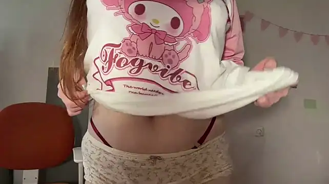 RenitaSpar - Stroking my cute tummy
