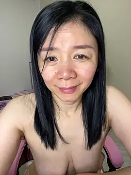 Lukee666 - 单身少妇，喜欢的哥哥可以一对一来干我，私秀可以pvt