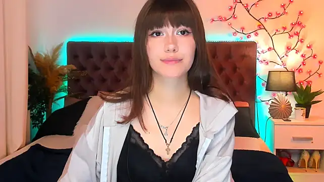MilanaHotts - to stroke one's bare stomach