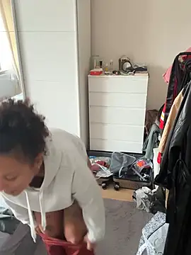 SweetPetiteNoir - Toy Control 5min 😈
