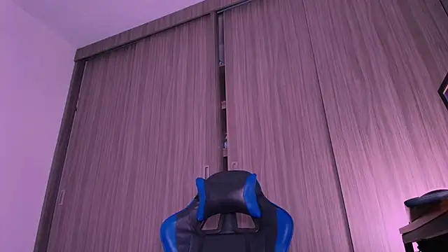 Dreamsussi - dildo pussy
