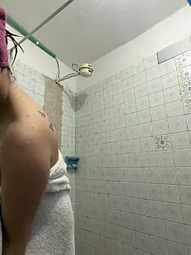 Arilynn_ - Fingers inside in pussy 🍆🔥+ control to