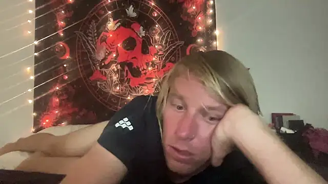NikkiAndJohnny777