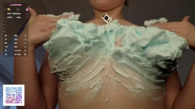 RosamariaBreeding - Take my shirt off so my boobs are free