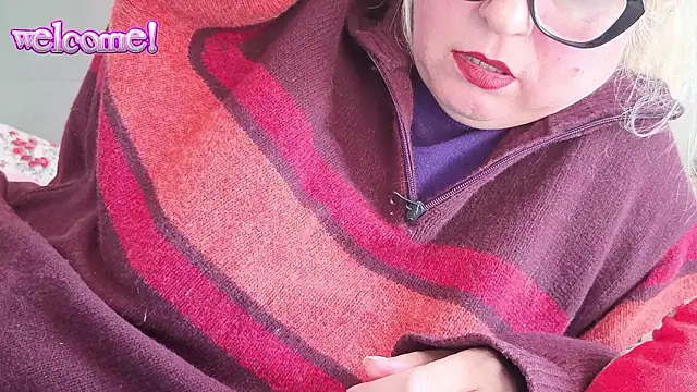 Martachatte - “​je ​te ​montre ​mes ​gros ​seins ​