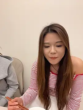 Mia999 - 户外假鸡吧抽插1分钟