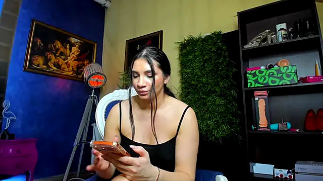 Nicolepalmer - my king love me and make me cum hard