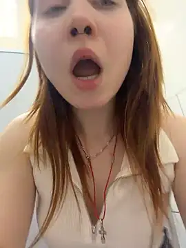 SlavicCandy - Lick fingers + Moan + Ahegao