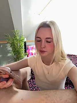 Lolabunnyblondie - bounce on cock 30sec
