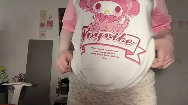 RenitaSpar - Massage my boobs