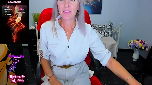 Anita_Tayson - kiss my pussy... keep doing it