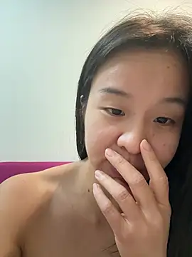 NiNa5203 - 在小区楼道跳裸舞