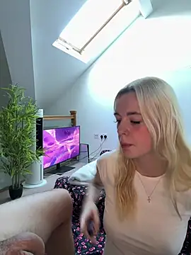 Lolabunnyblondie - Lick lola’s asshole