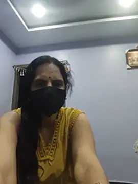 Lovely_dipa - Boobs show