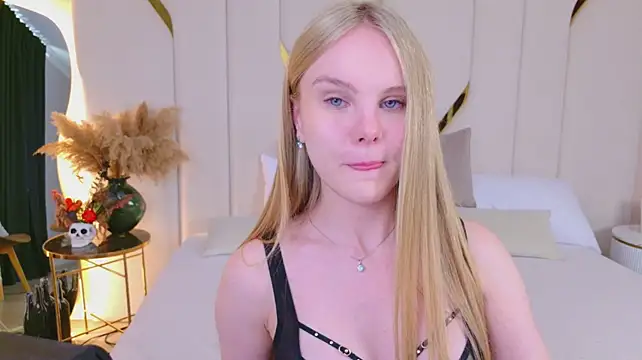 Lili_Lohan - toy control 3 minutes