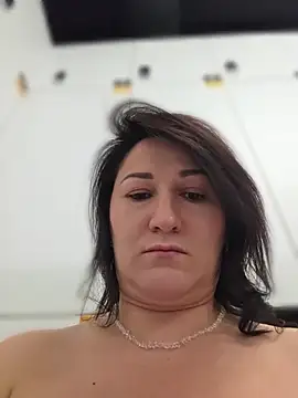 ZhenjaPoledance - Show pussy
