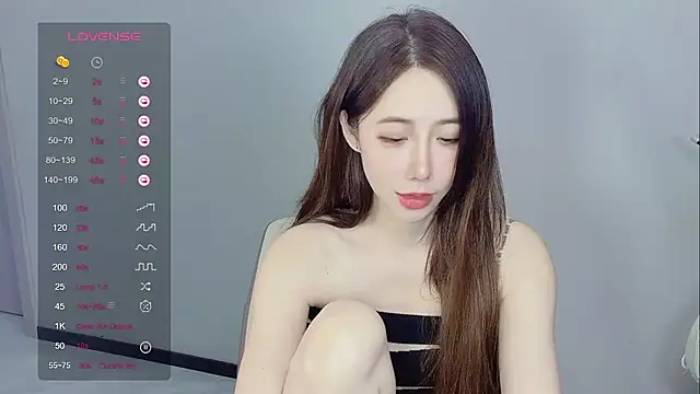 Butterfly-88 - M腿5分钟+揉胸呻吟（抢到目标控制5分钟）