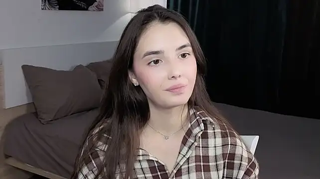 JuliDahill