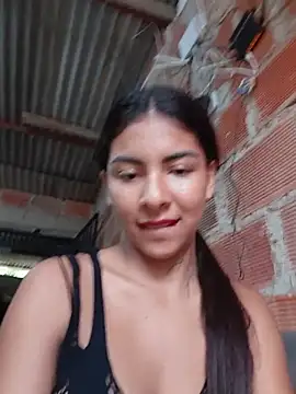 Chaparritahot99 - Squirt 💦 💦 oil in my ass