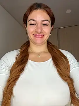 AtheneaRossi - Massage in my tits whit full oil