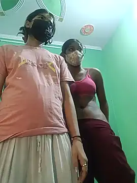 Queen_queen - Boobs show