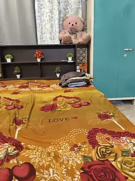 Cute_Kritika - Boobs oiling