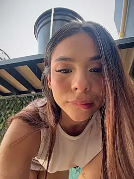 Amira_cute2