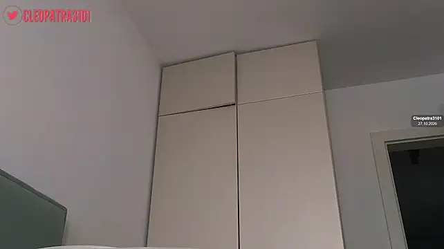 Cleopatra3101 - Cum show