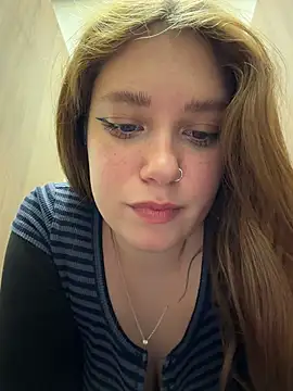 Lucy-joy - drool on boobs