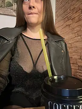 CrazyTori - Hot wet pussy in cafe LT🎁