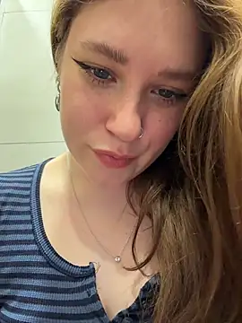Lucy-joy - drool on boobs