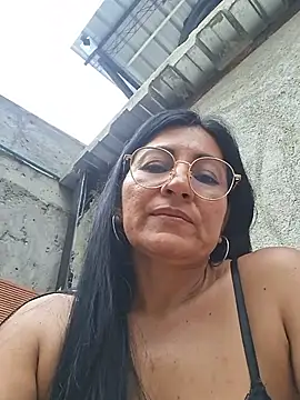 Maturexxxnaughty - A lollipop in my ass, and I suck on it.