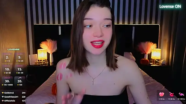 Cherry_Wipe - I'll play with my nipples