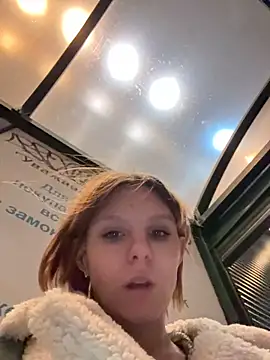 NinnaParri - Sit my face + fingering pussy 🐱