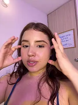 Lia_sexx69 - MASTURBATE PUSSY DOGGY 😽